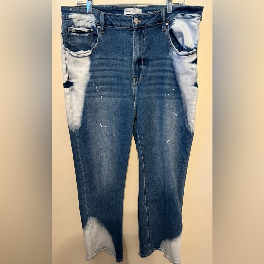 RISEN Distressed High Rise Chic Bleach Wash Boot‎ Cut Jeans Size 2XL